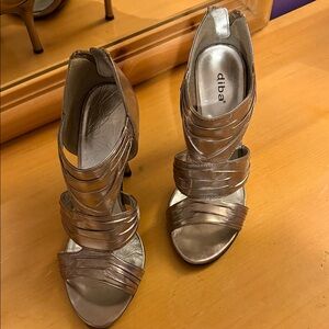 Diba Women's Silver and Gold Strappy Heels